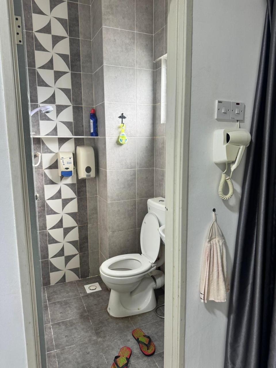 Ayaan Blossom Budget Homestay Free Breakfast Tanah Rata Extérieur photo